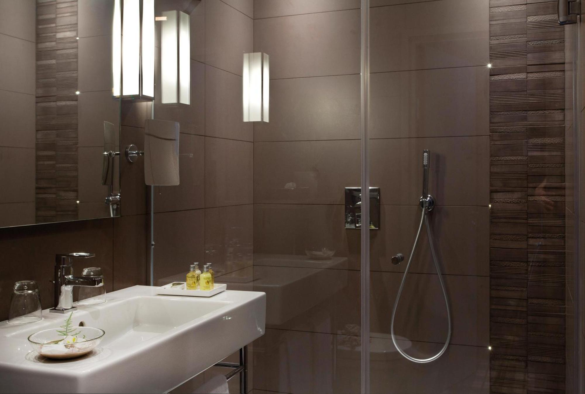 Le Grey Hotel 4*